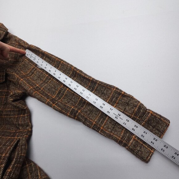 Frank & Eileen Gavin Wool Shacket - Picture 10 of 14